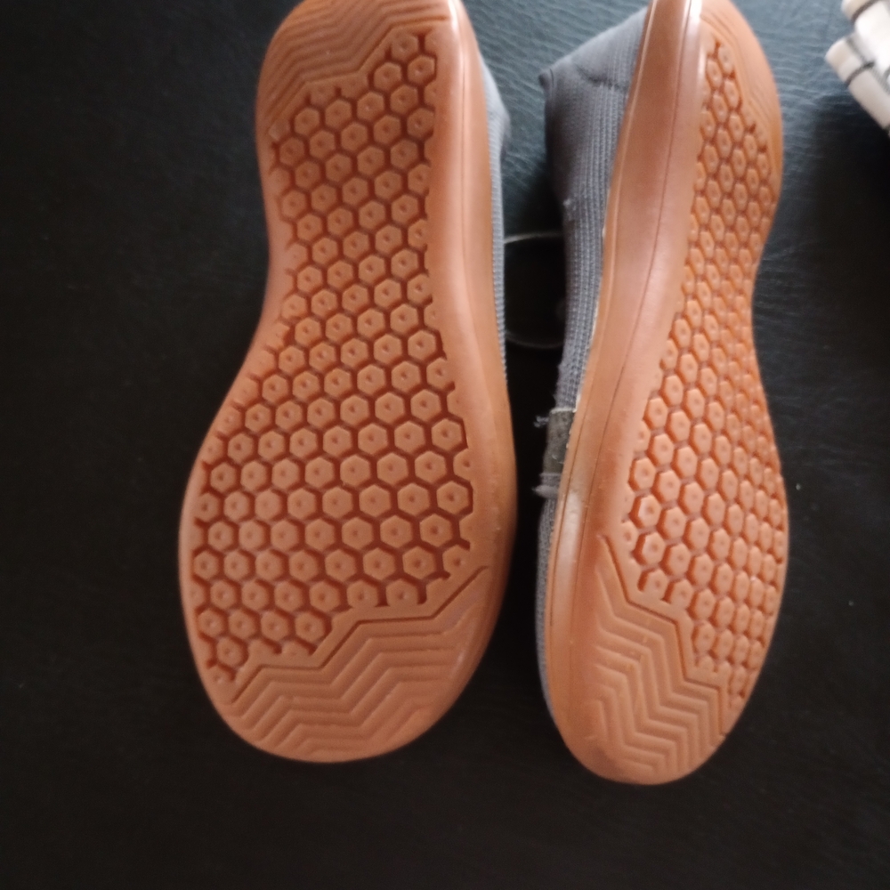 WHITIN Ladies' Gray Casual Shoes - Picture 4 of 4
